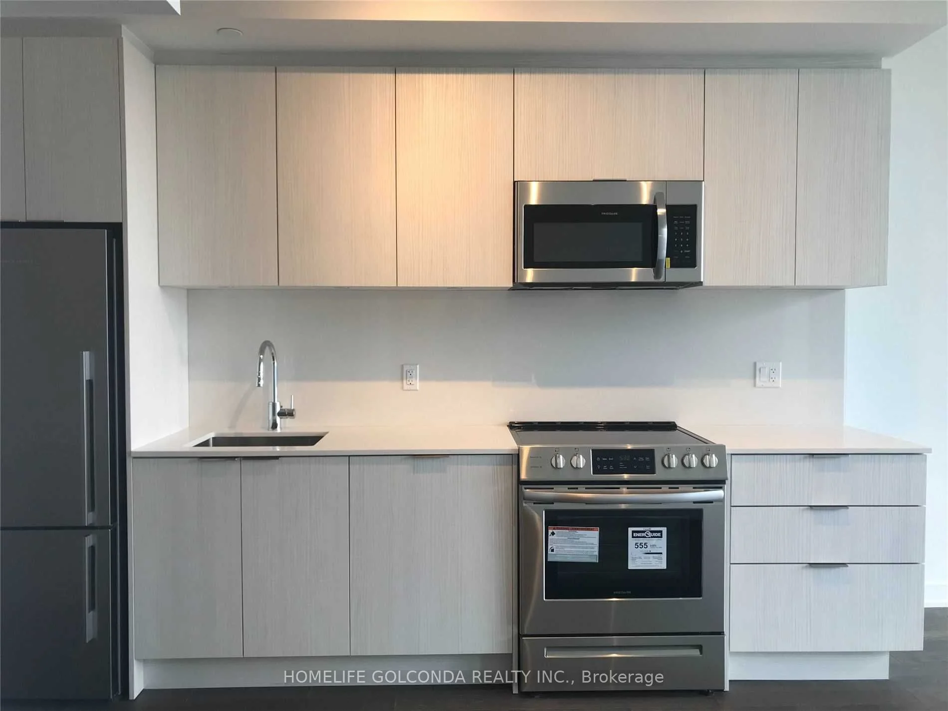 25 Richmond Street 2504, Toronto C08, ON M5C 0A6