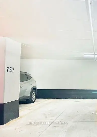 36 Forest Manor Road Parking P757, Toronto C15, On M2j 1m1