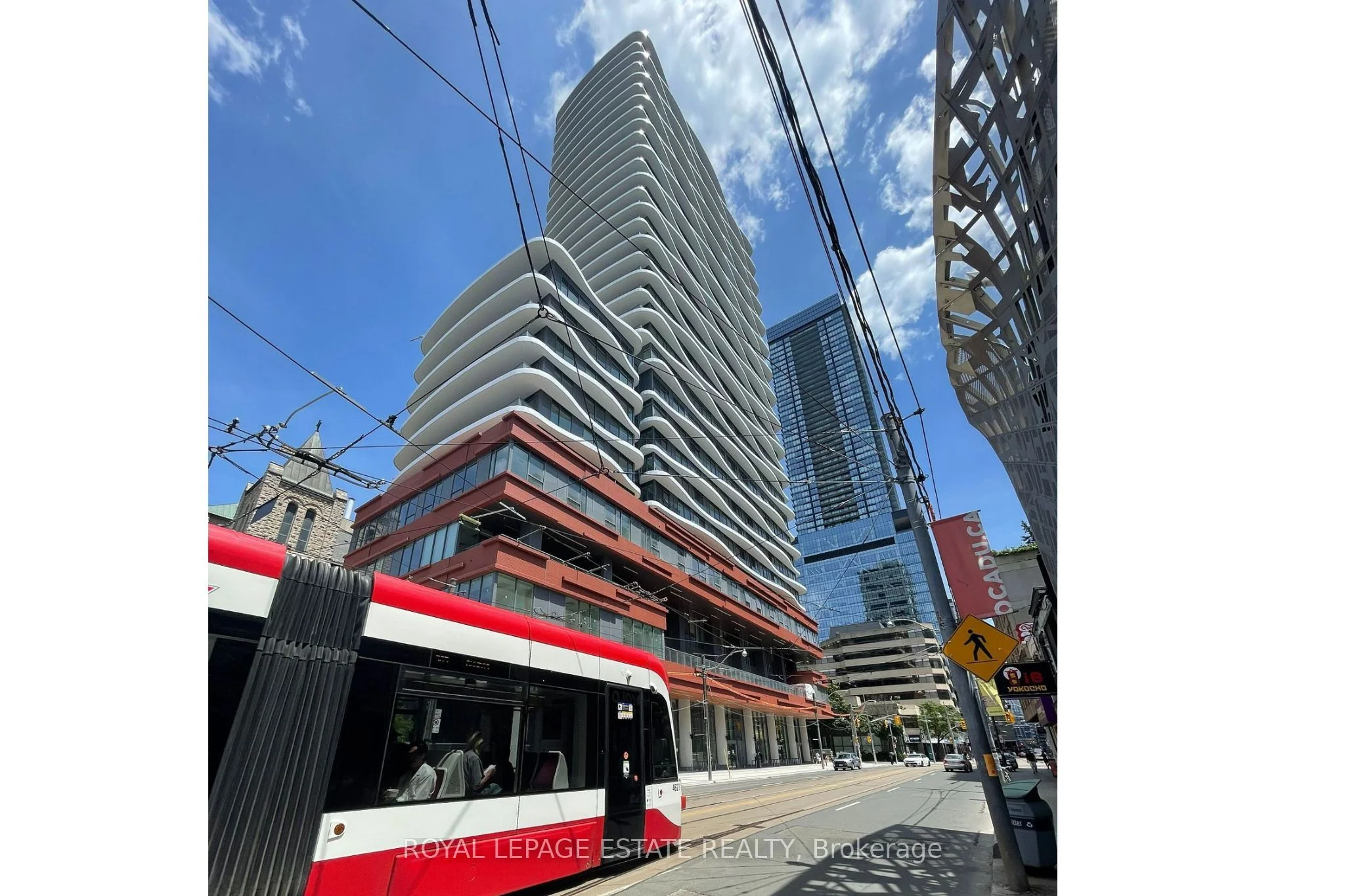 280 Dundas Street W 2503, Toronto C01, ON M5T 1G2