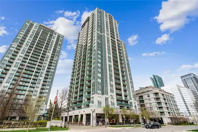 Condo Apartment in Toronto