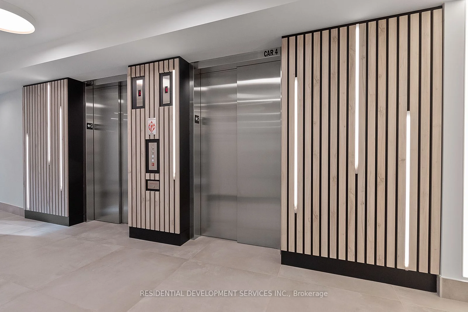 500 Wilson Avenue 812, Toronto C06, On M3h 0e5