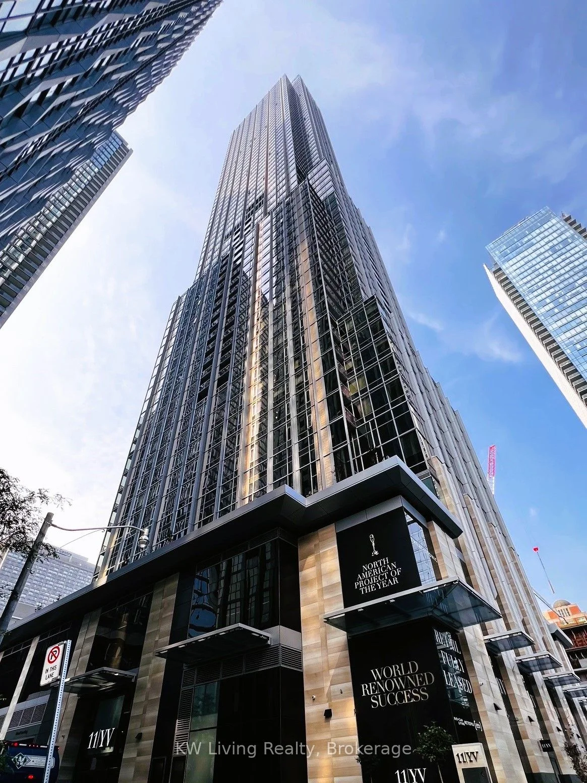 11 Yorkville Avenue 5101, Toronto C02, ON M4W 0B7
