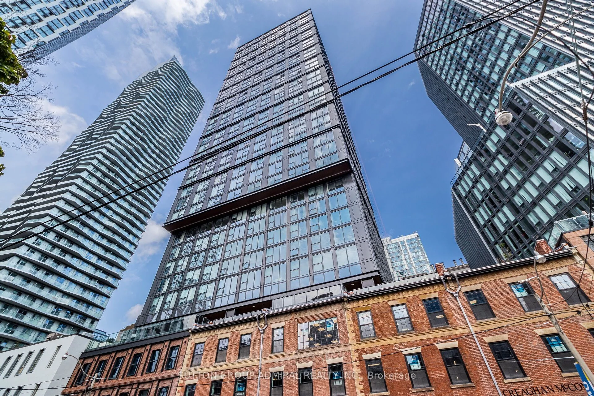 82 Dalhousie Street 3711, Toronto C08, ON M5B 0C5