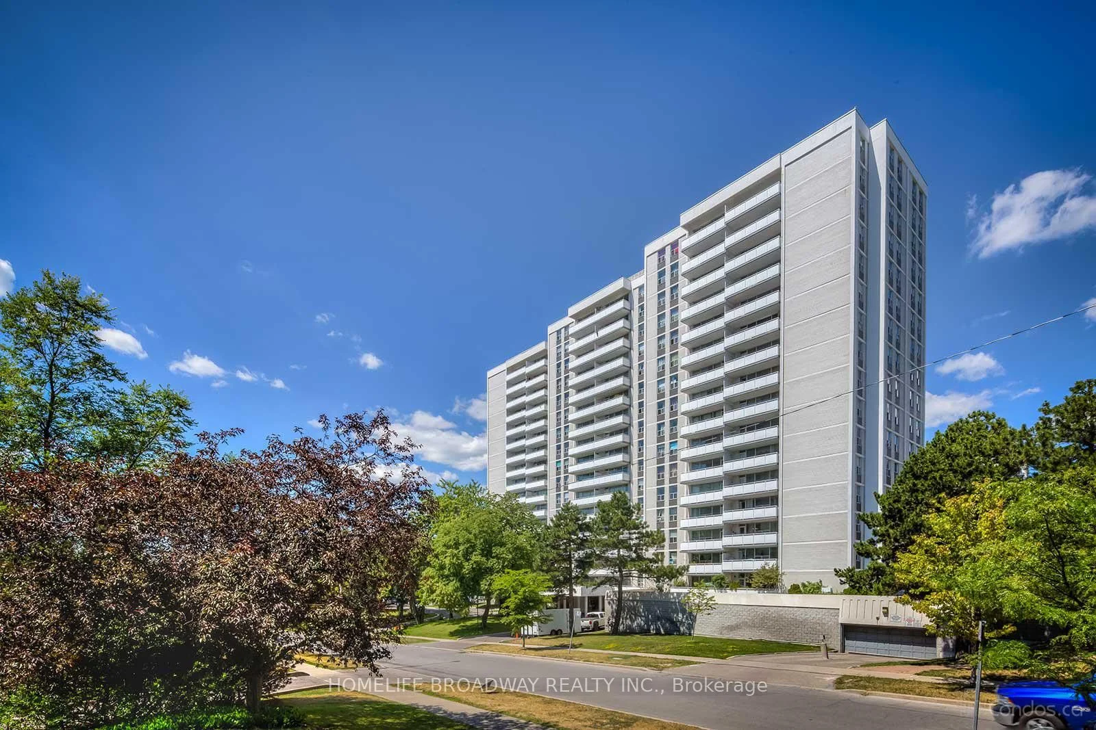 10 Parkway Forest Drive 1701, Toronto C15, ON M2J 1L3