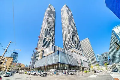 Condo Apartment in Toronto