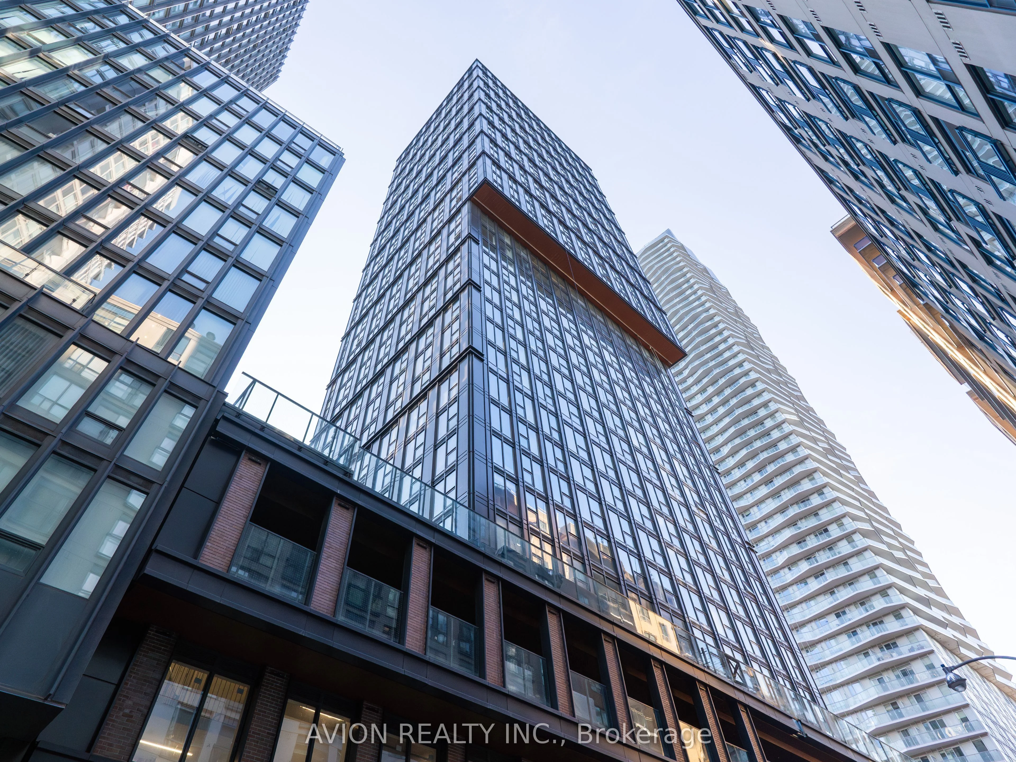 82 Dalhousie Street 3817, Toronto C08, On M5b 0c5