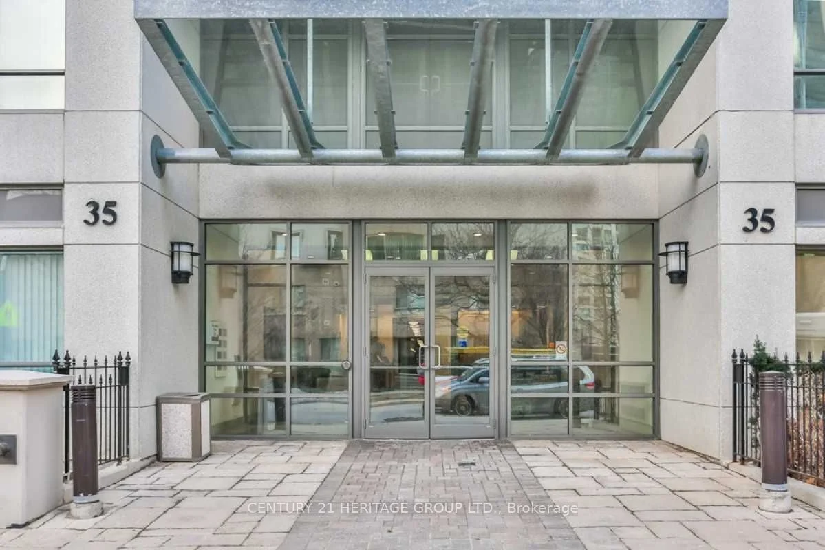 35 Hollywood Avenue 2309, Toronto C14, ON M2N 0A9