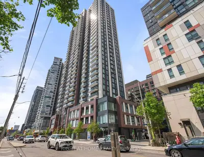 Condo Apartment in Toronto