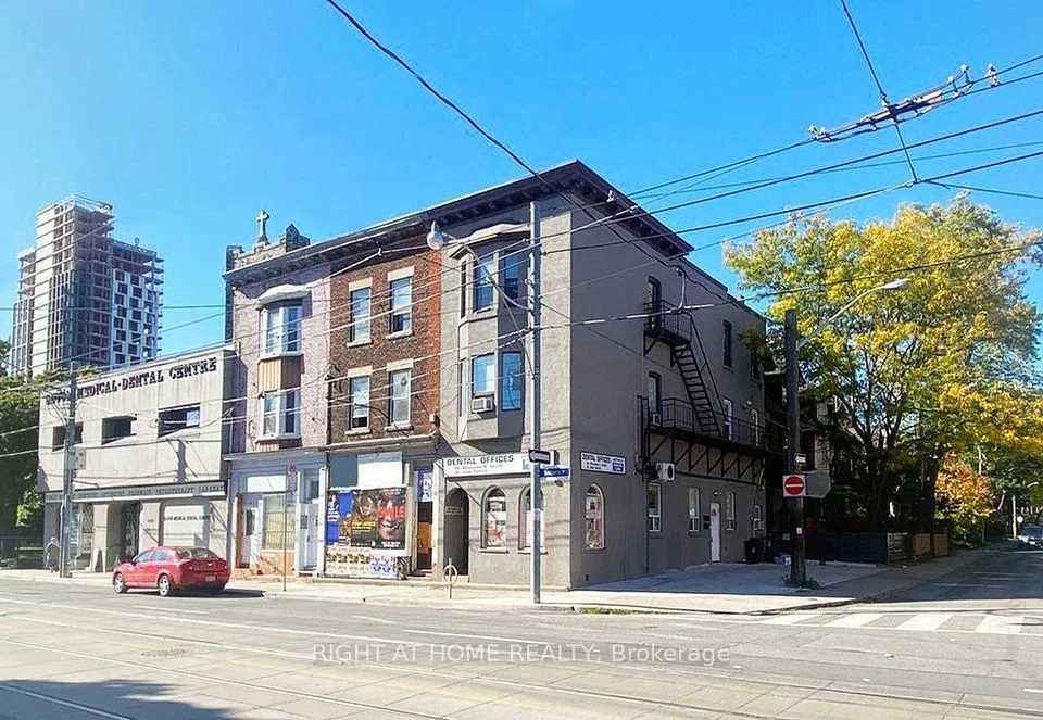 1 London Street 3rd Flr, Toronto C02, ON M5R 3G1