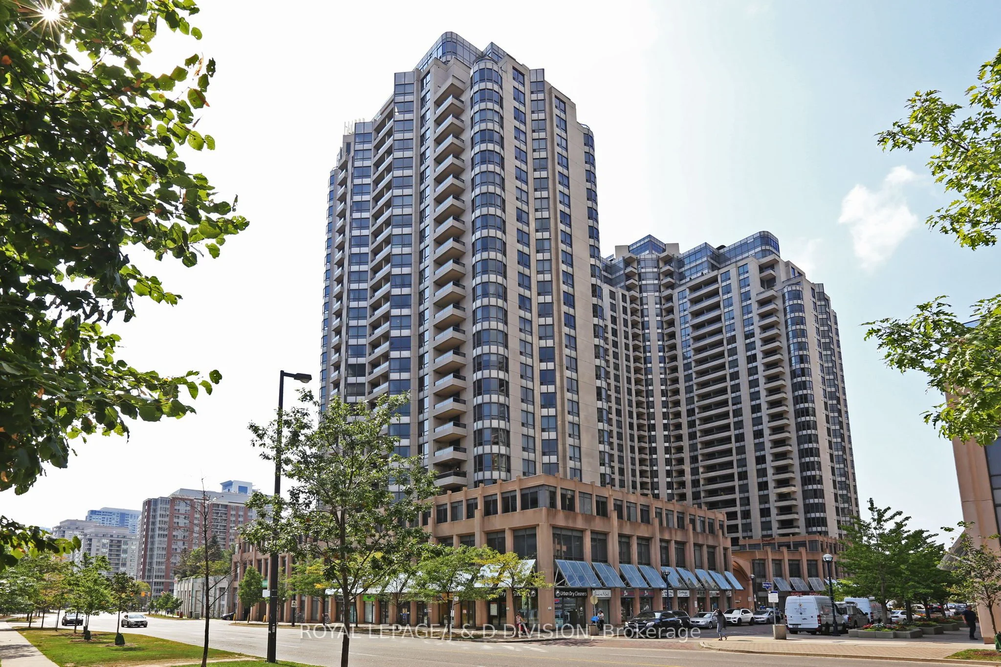 15 Northtown Way 923, Toronto C14, ON M2N 7L5
