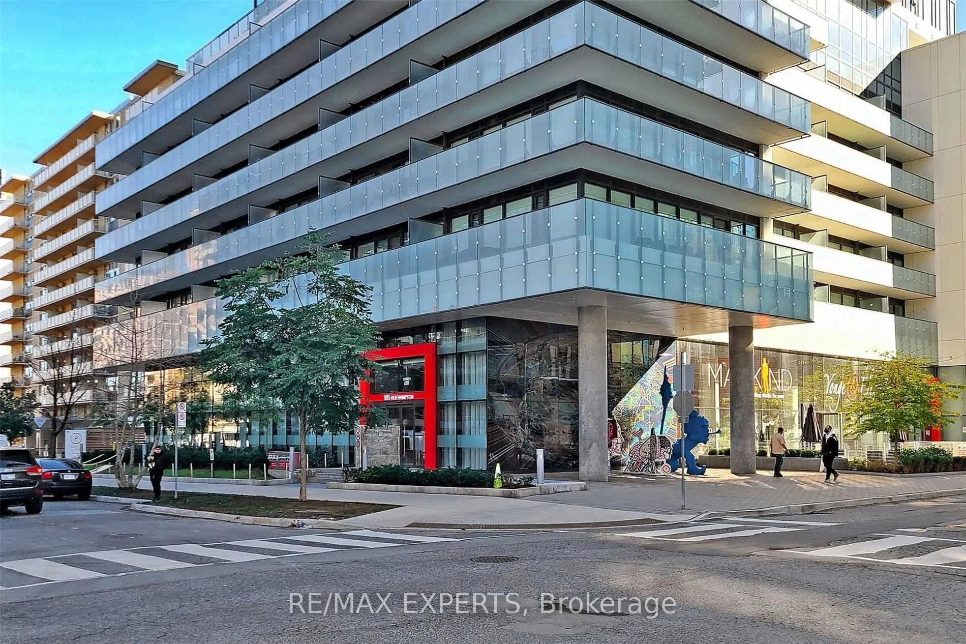 Condo Apartment in Toronto