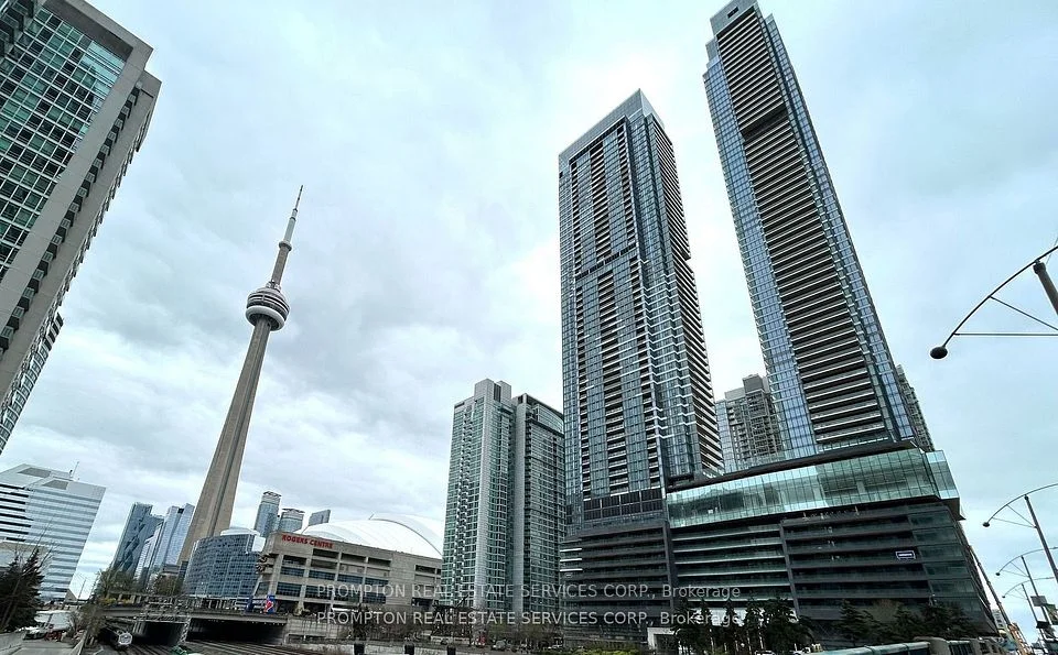 1 Concord Cityplace Way 3901, Toronto C01, ON M5V 0X3