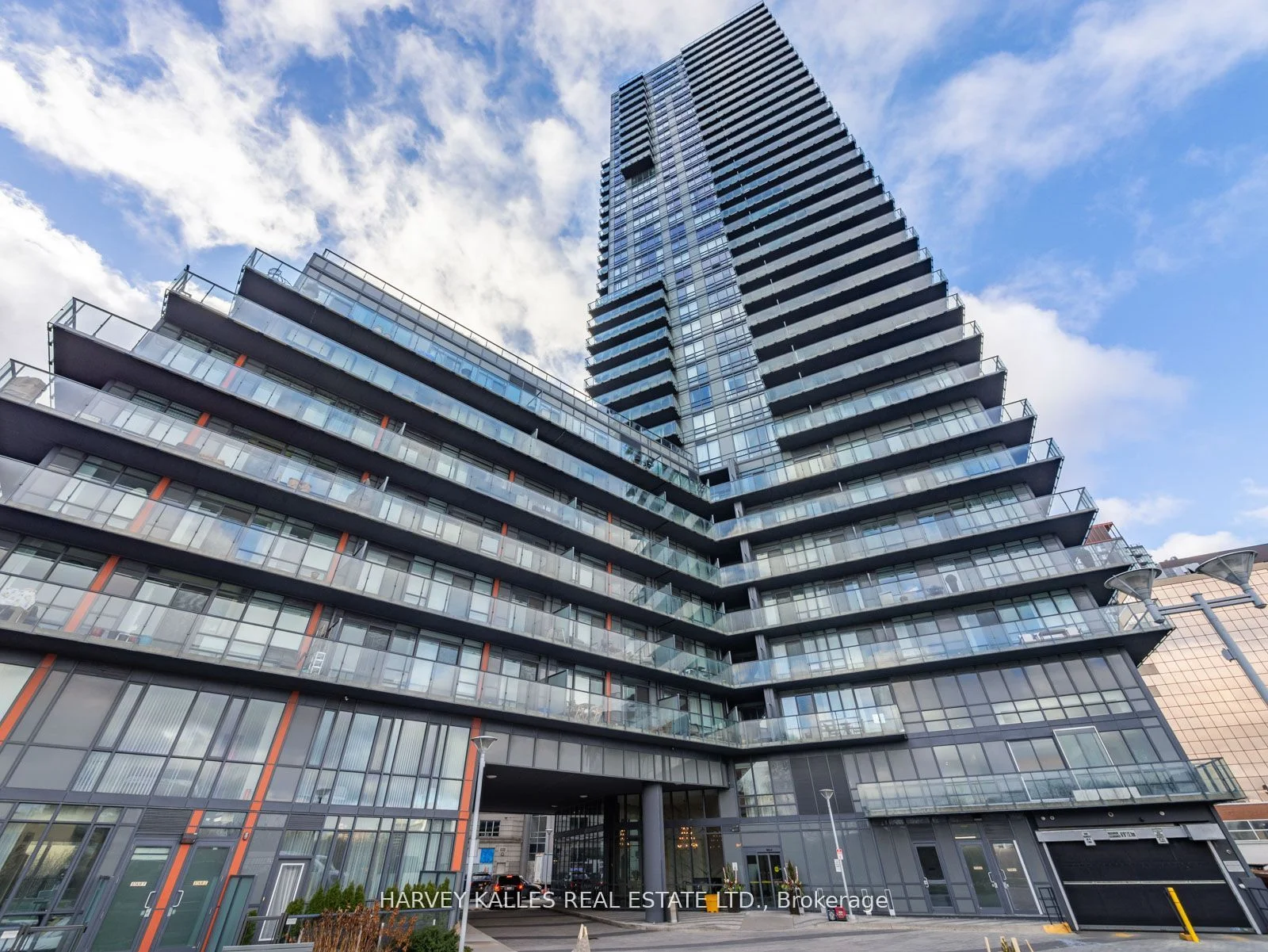825 Church Street Ph205, Toronto C02, On M4w 3z4