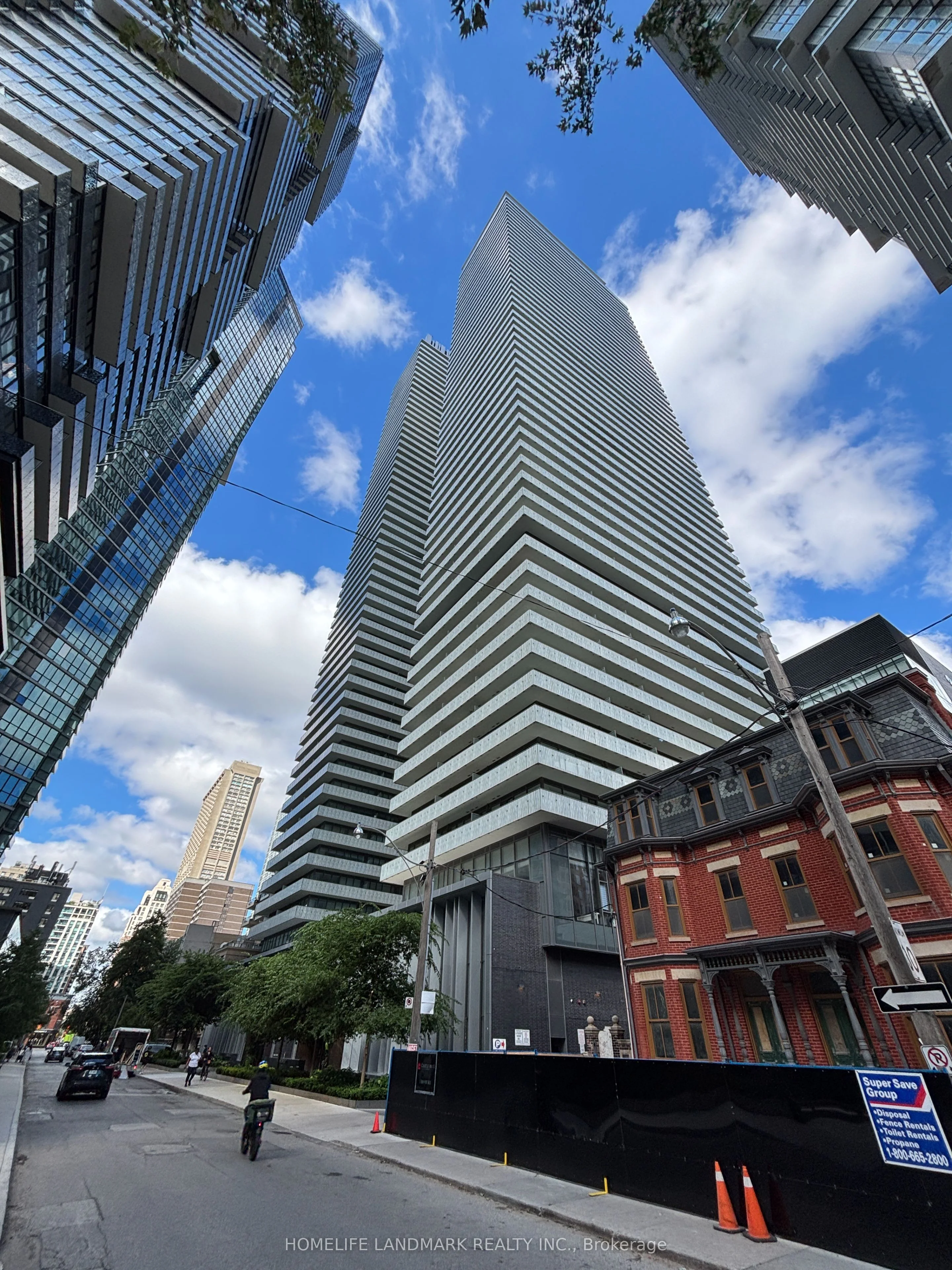 50 Charles Street E 4604, Toronto C08, ON M4Y 1T1
