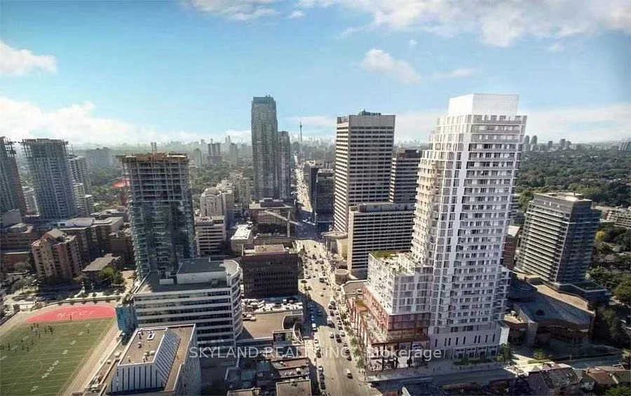 33 Helendale Avenue 2213, Toronto C03, ON M4R 1C5