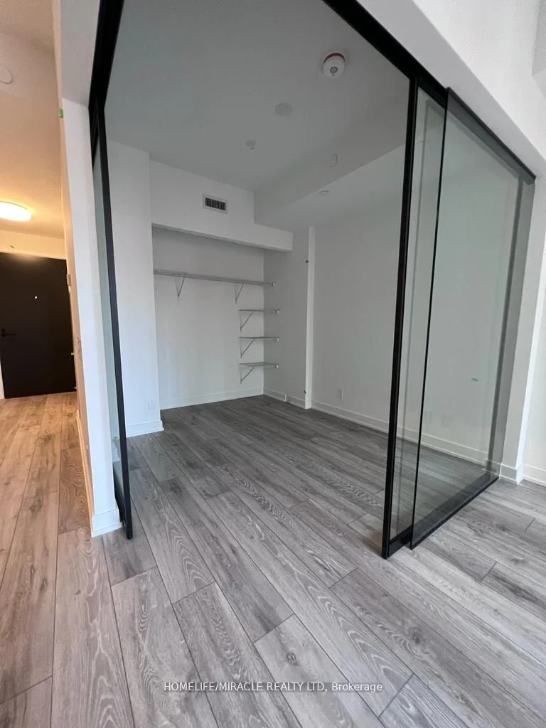 108 Peter Street 1311, Toronto C01, On M5v 0w2