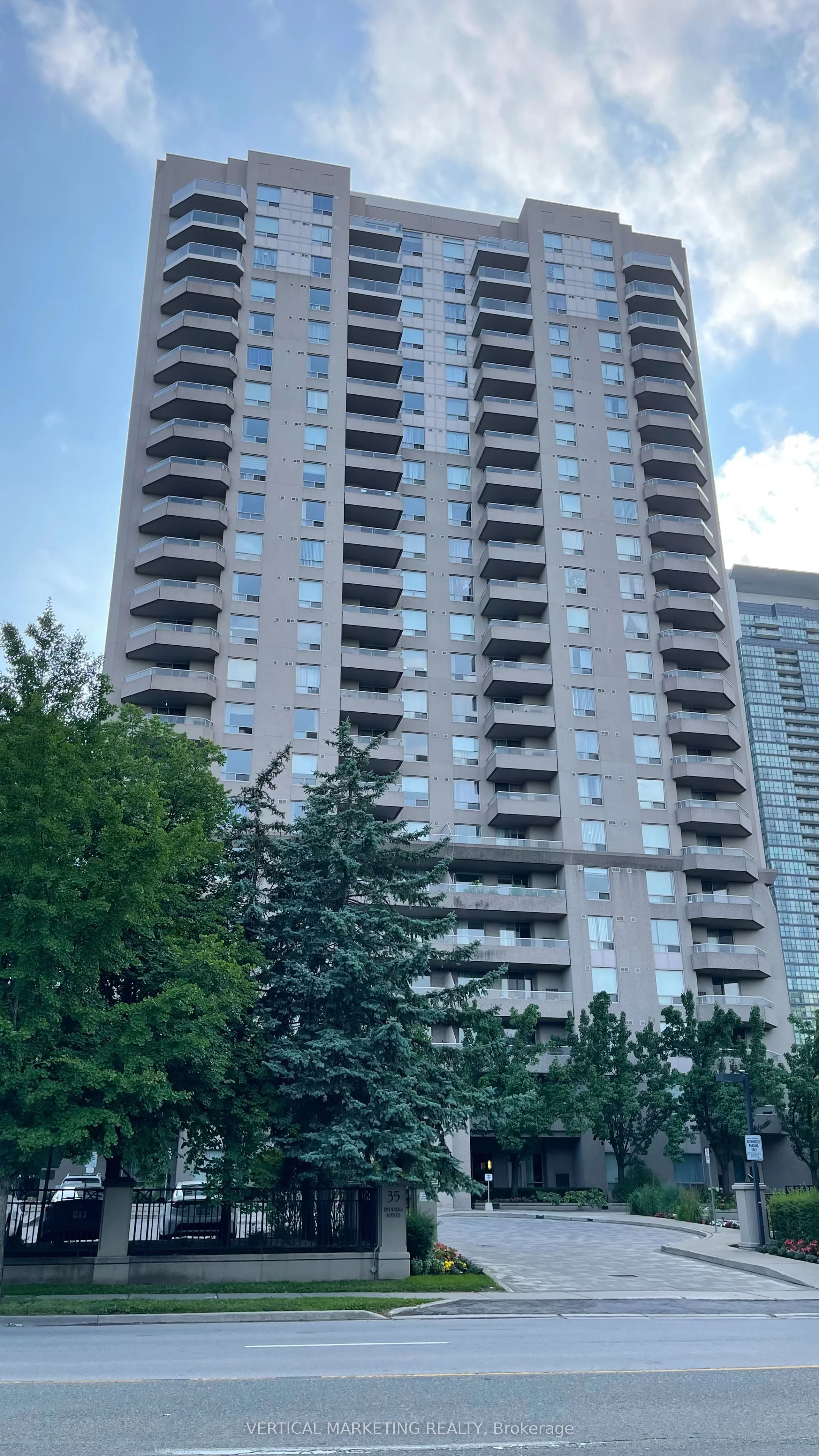 35 Empress Avenue Ph205, Toronto C14, On M2n 6t3