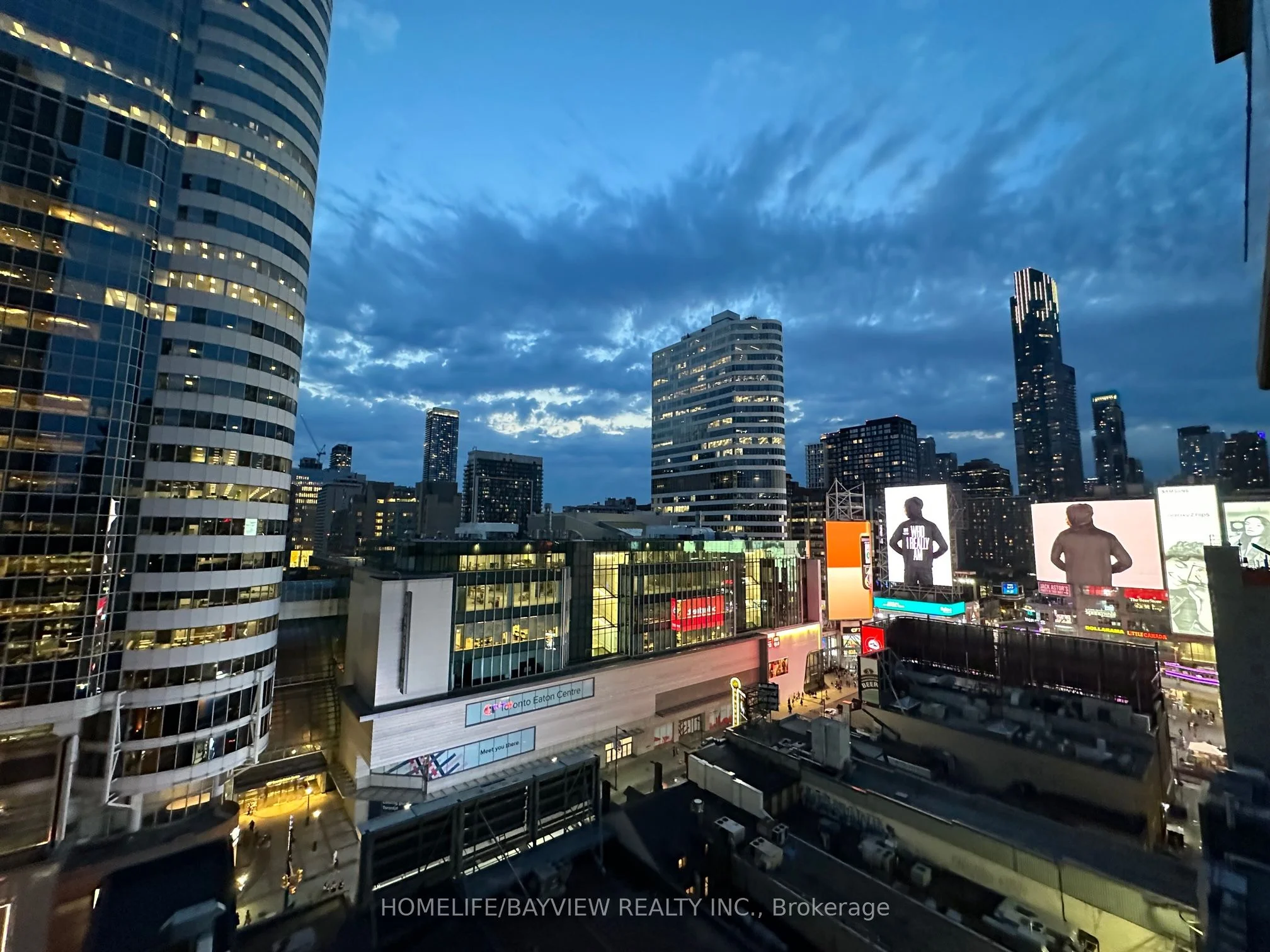220 Victoria Street 1408, Toronto C08, ON M5B 2R6