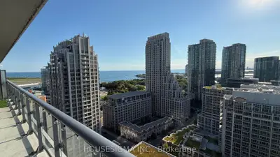 Condo Apartment in Toronto