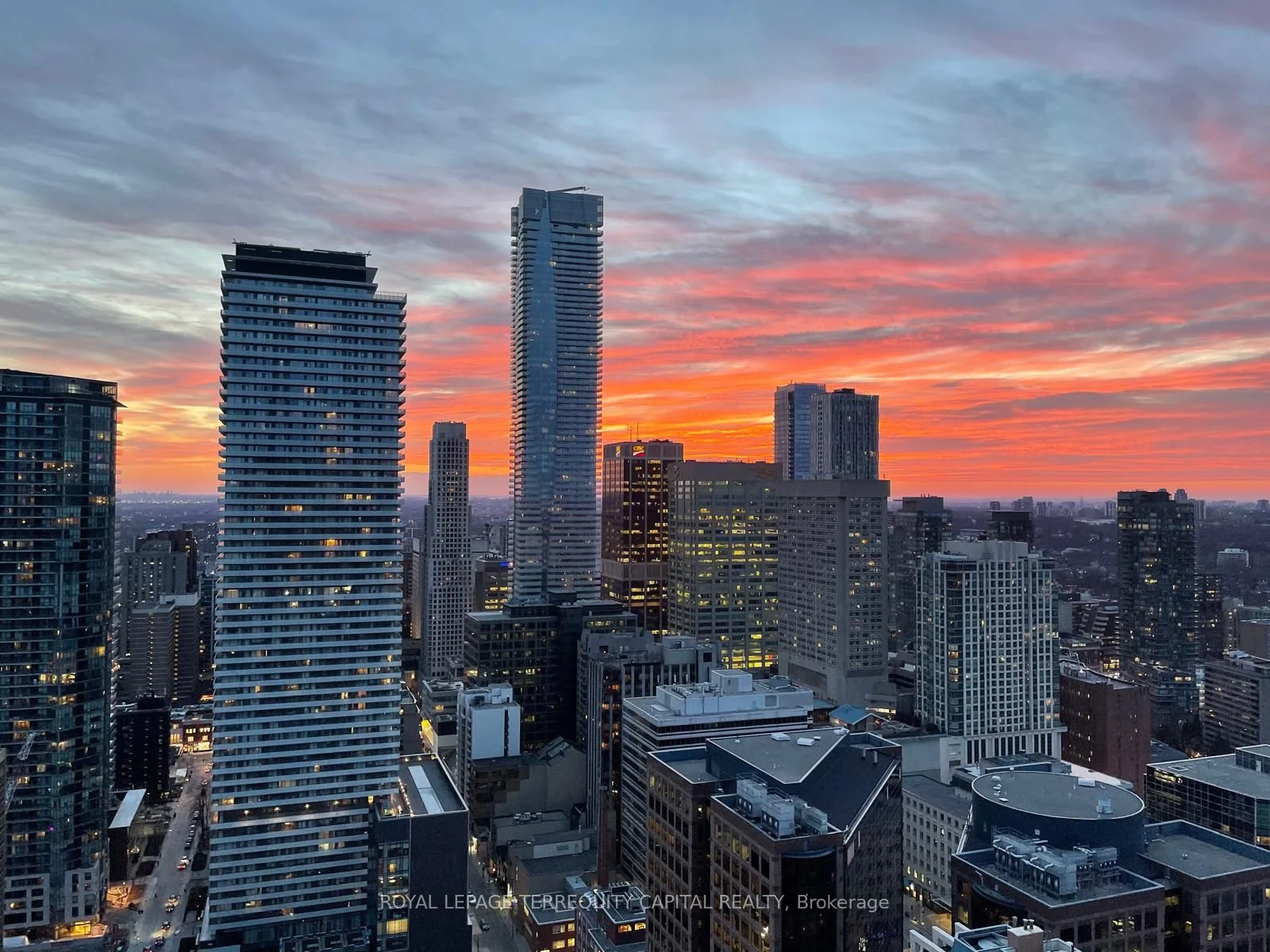 110 Charles Street E 4103, Toronto C08, ON M4Y 1T5