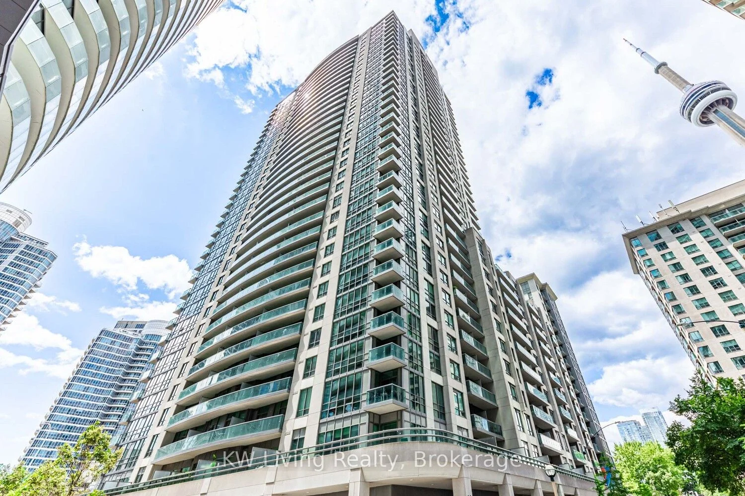 Condo Apartment in Toronto