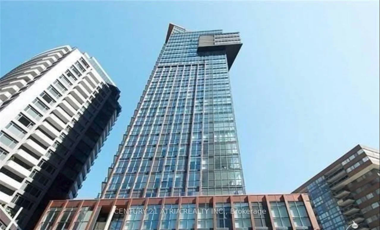 32 Davenport Road 3002, Toronto C02, On M5r 0b5