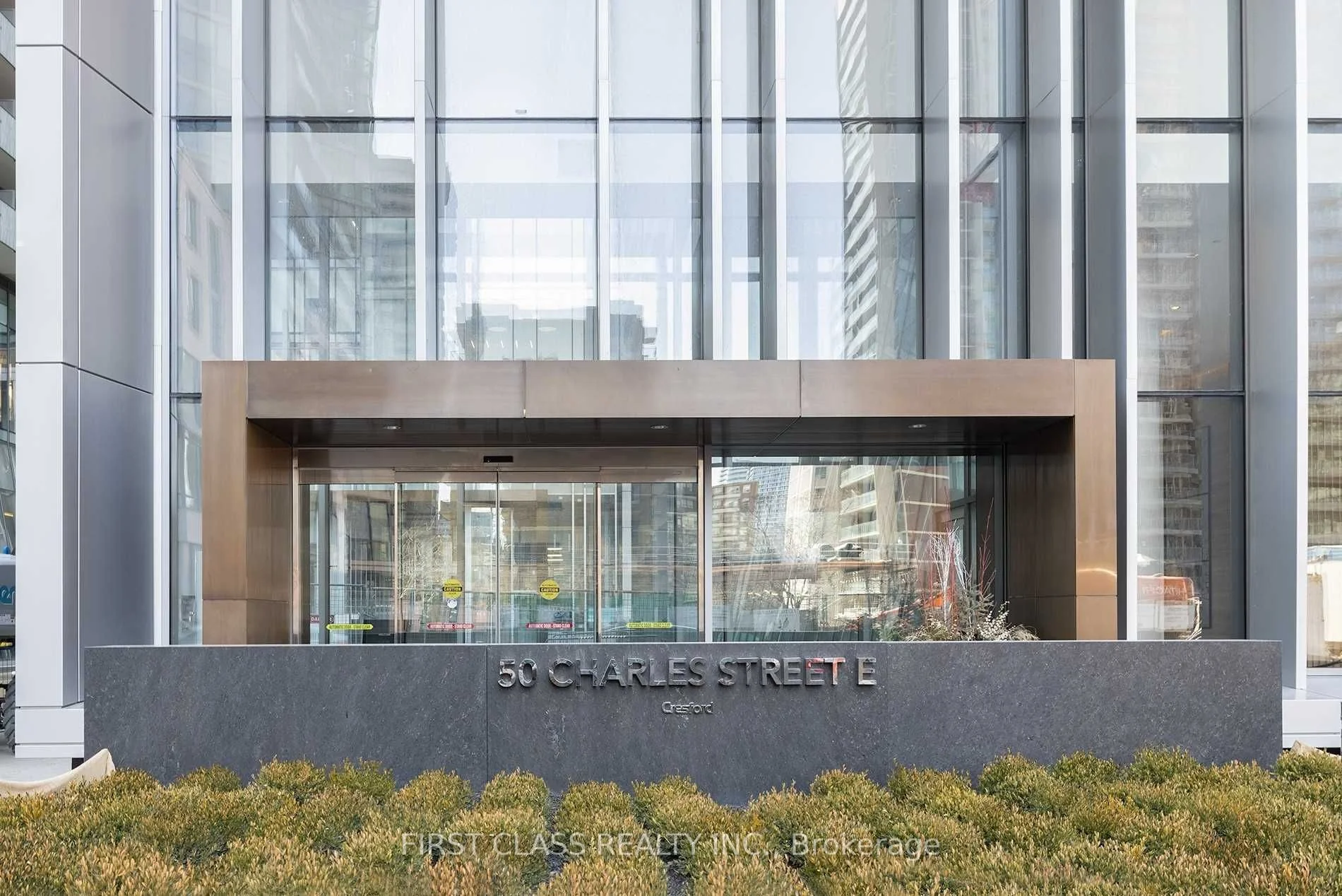 50 Charles Street E 3005, Toronto C08, ON M4Y 0C3