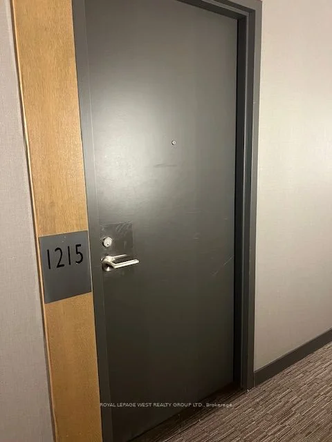 1030 King Street W 1215, Toronto C01, ON M6K 0B4