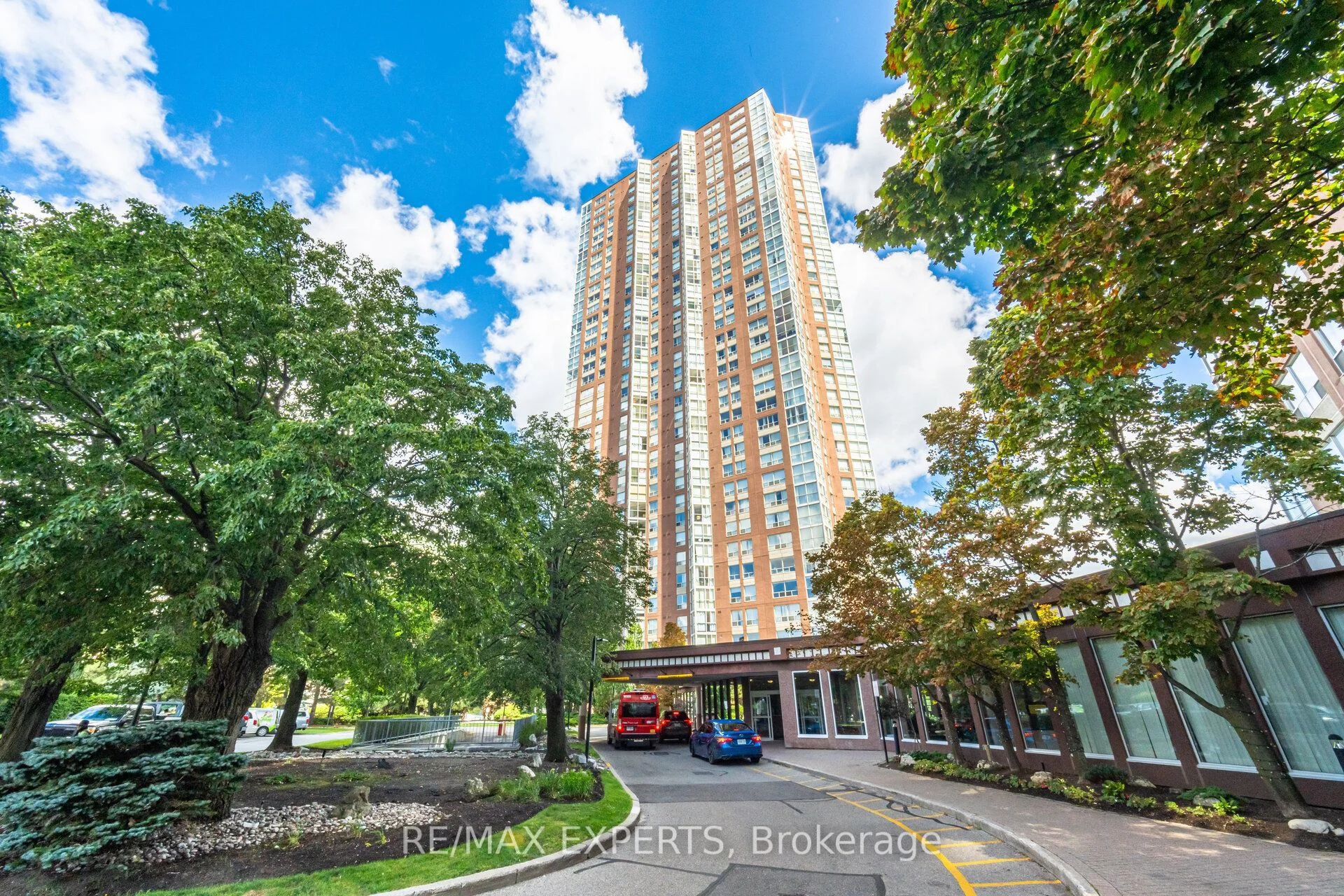 Condo Apartment in Toronto