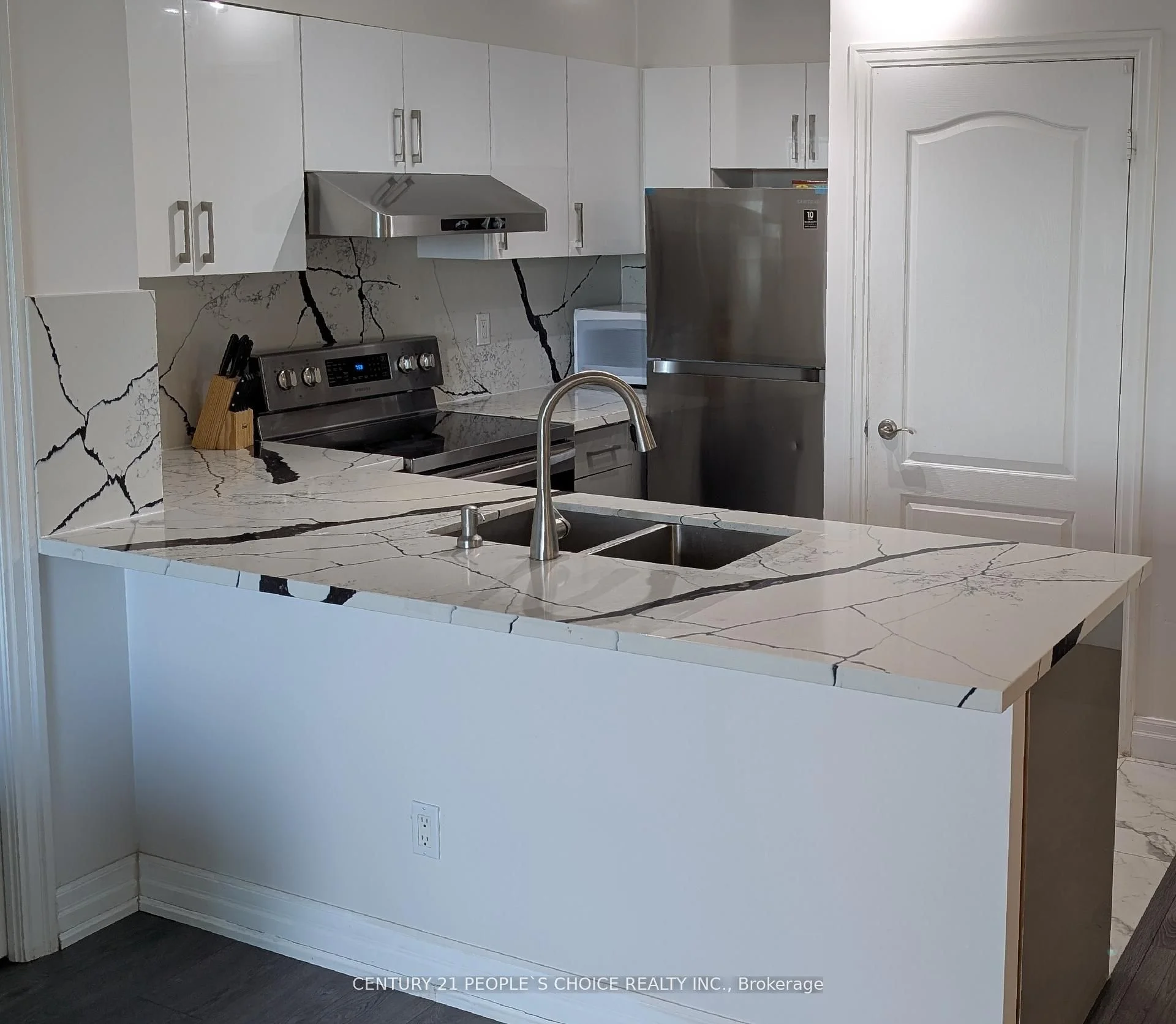 188 Doris Avenue 1507, Toronto C14, ON M2N 6Z5