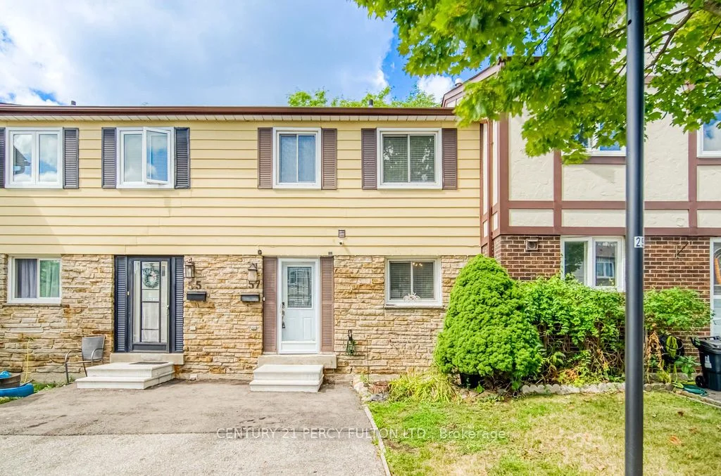 Condo Townhouse in Toronto
