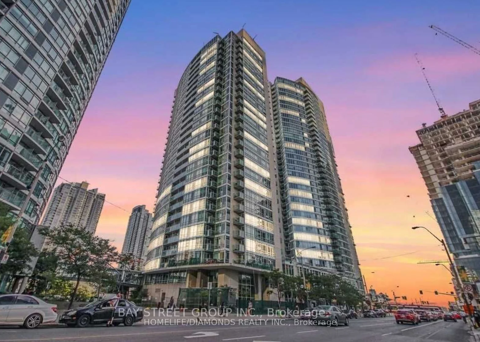 Condo Apartment in Toronto