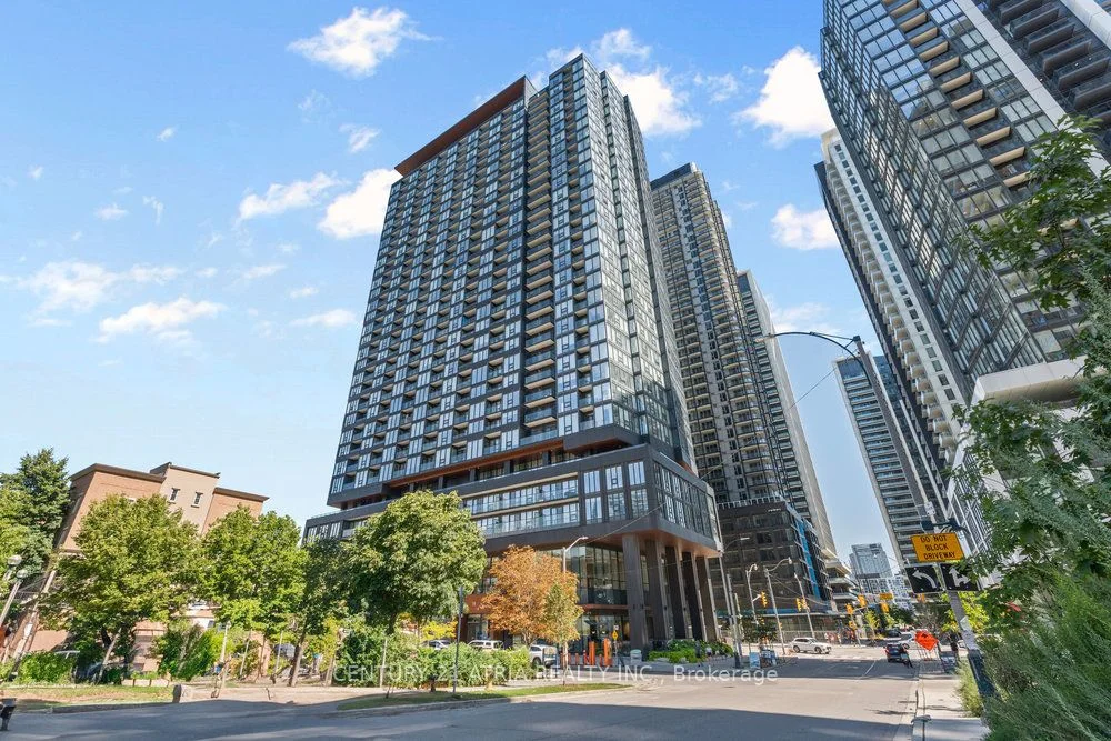 19 Western Battery Road 1208, Toronto C01, ON M6K 0E3