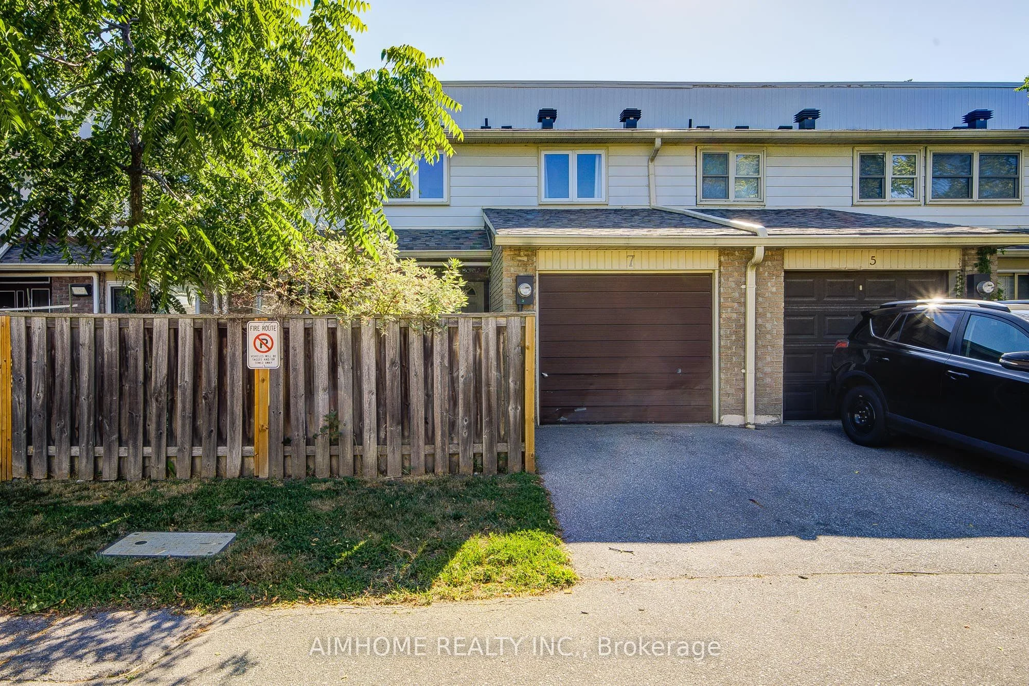 7 Sand Fern Way, Toronto C15, ON M2J 4N7