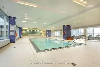 55 Bremner Boulevard 1507, Toronto, On M5j 0a6