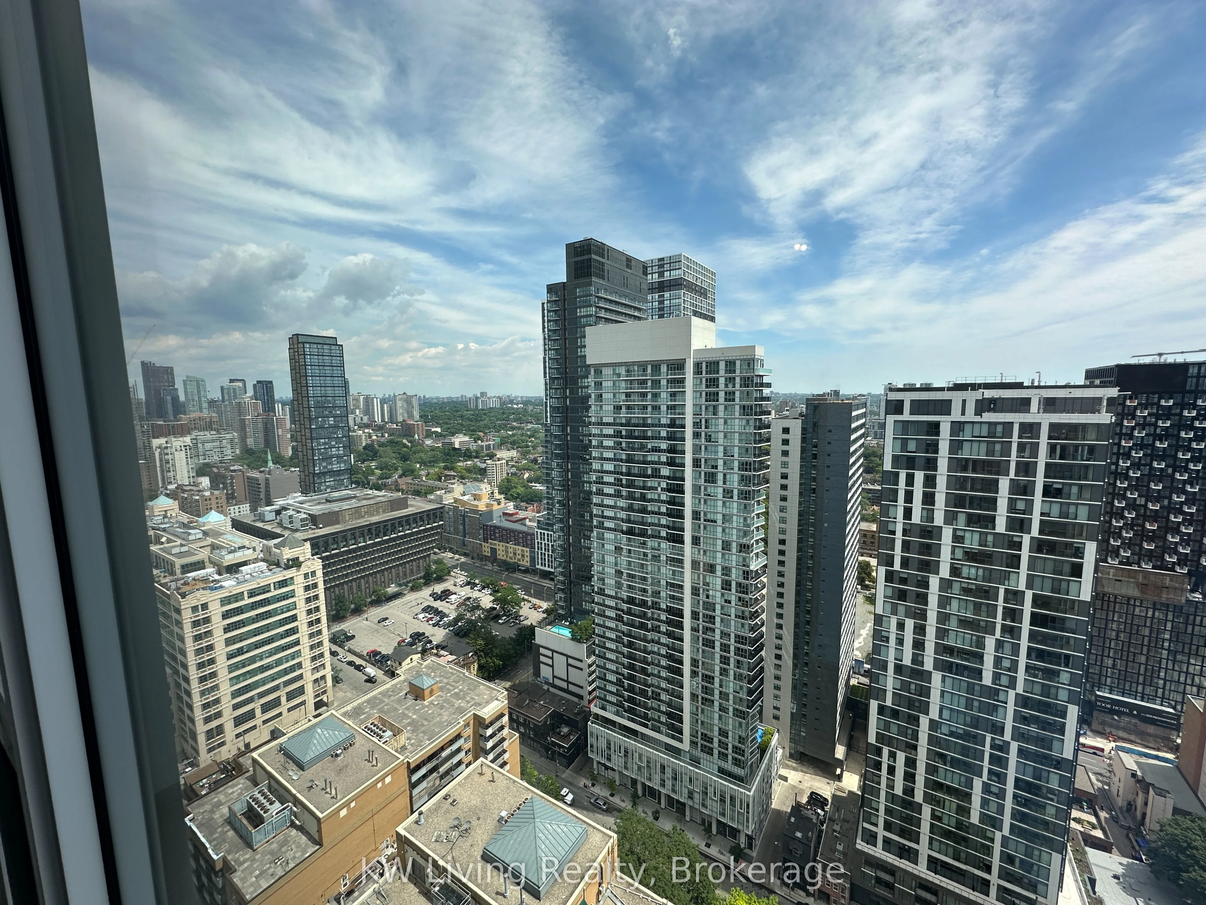 82 Dalhousie Street 3802, Toronto C08, On M5b 0c5
