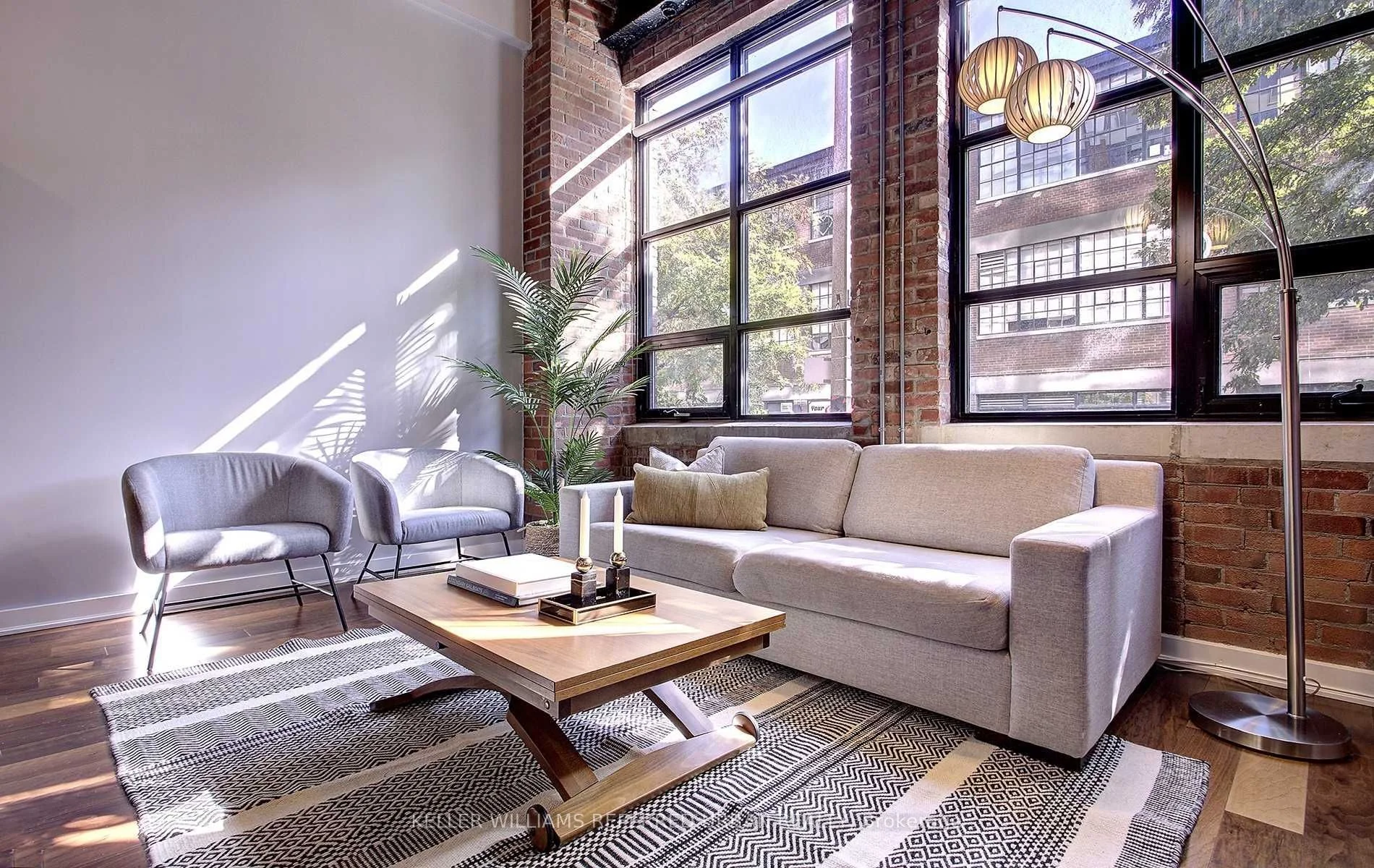 43 Hanna Avenue 112, Toronto C01, ON M6K 1X1