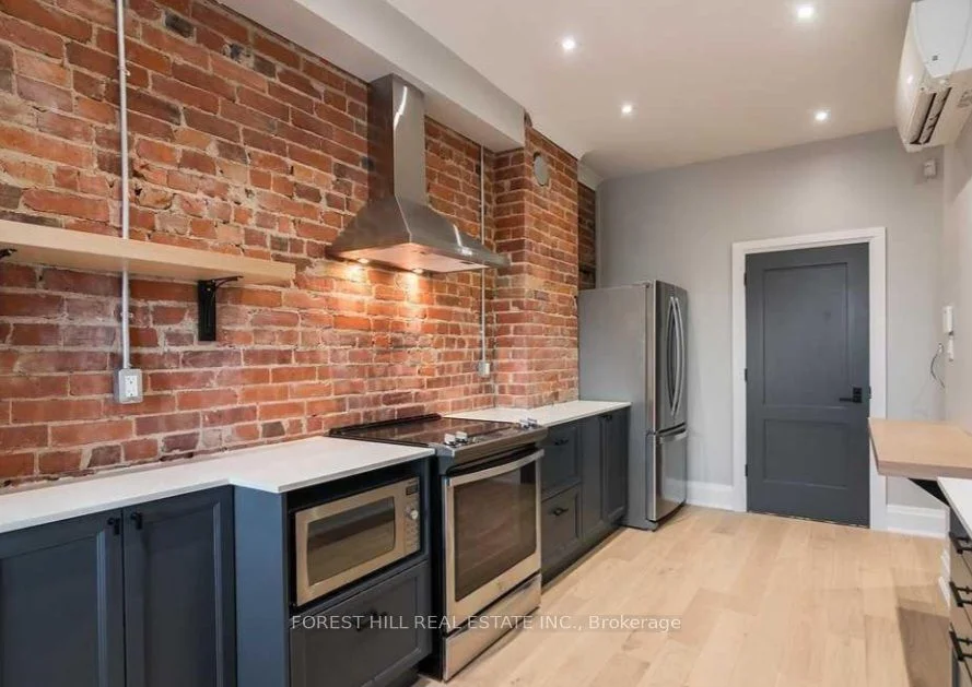 1216 Dundas Street W 2nd Flr, Toronto C01, ON M6J 1X5