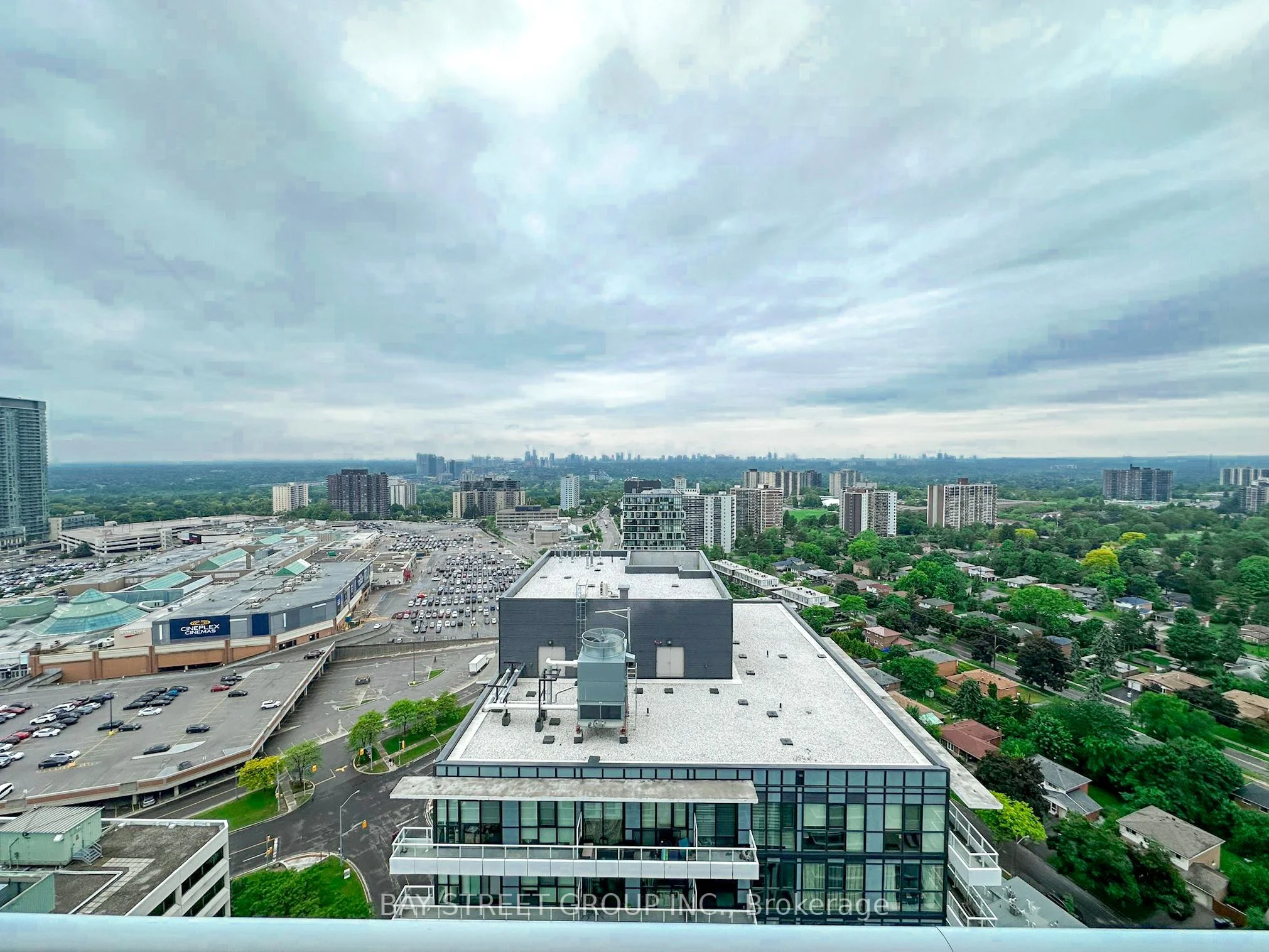 188 Fairview Mall Drive 2711, Toronto C15, ON M2J 0H7