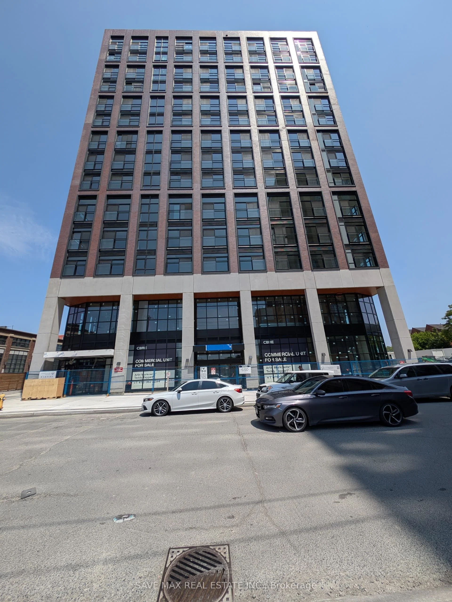 181 Sterling Road LPH 1706, Toronto C01, ON M6R 2B2