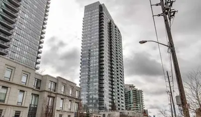 Condo Apartment in Toronto
