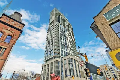 Condo Apartment in Toronto