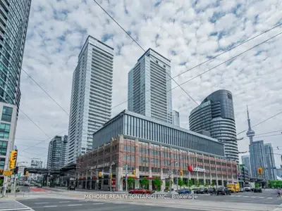 Condo Apartment in Toronto