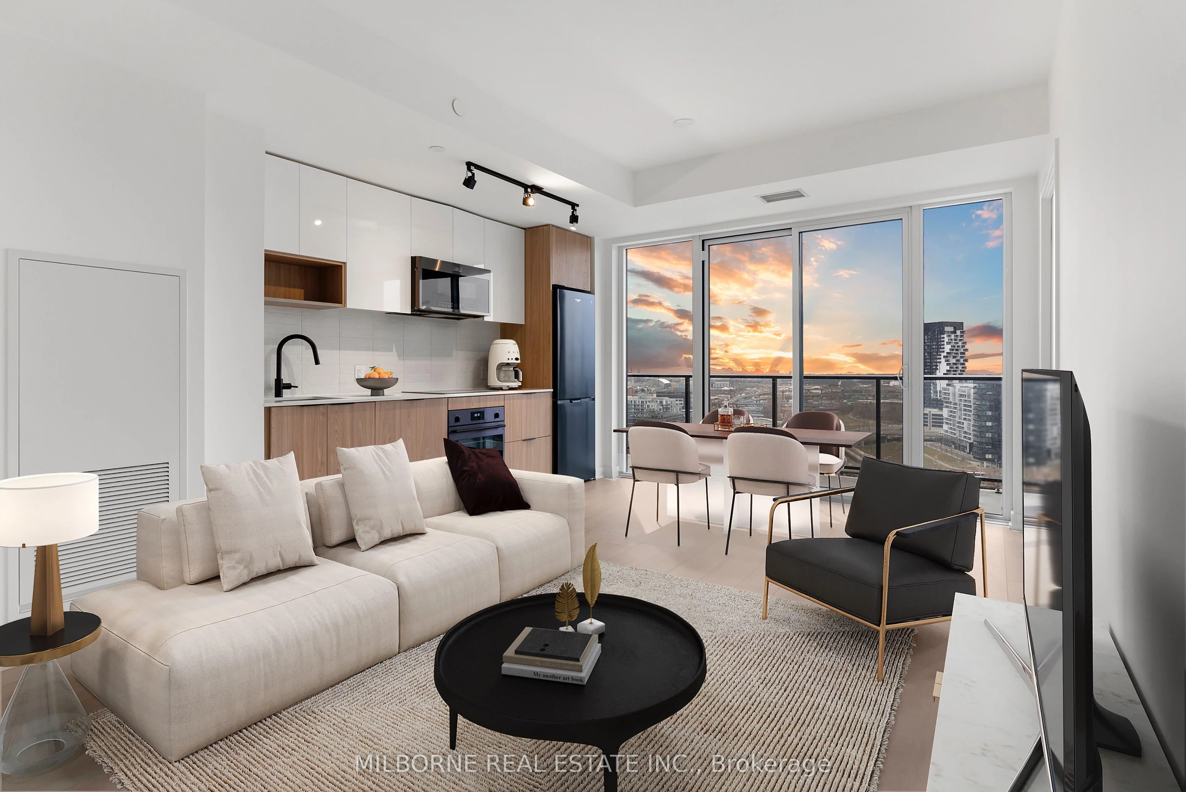 5 Defries Street 1905, Toronto C08, ON M5A 0W7