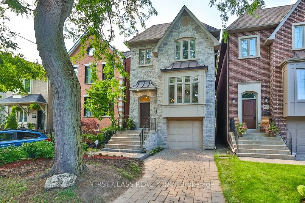 Detached in Toronto