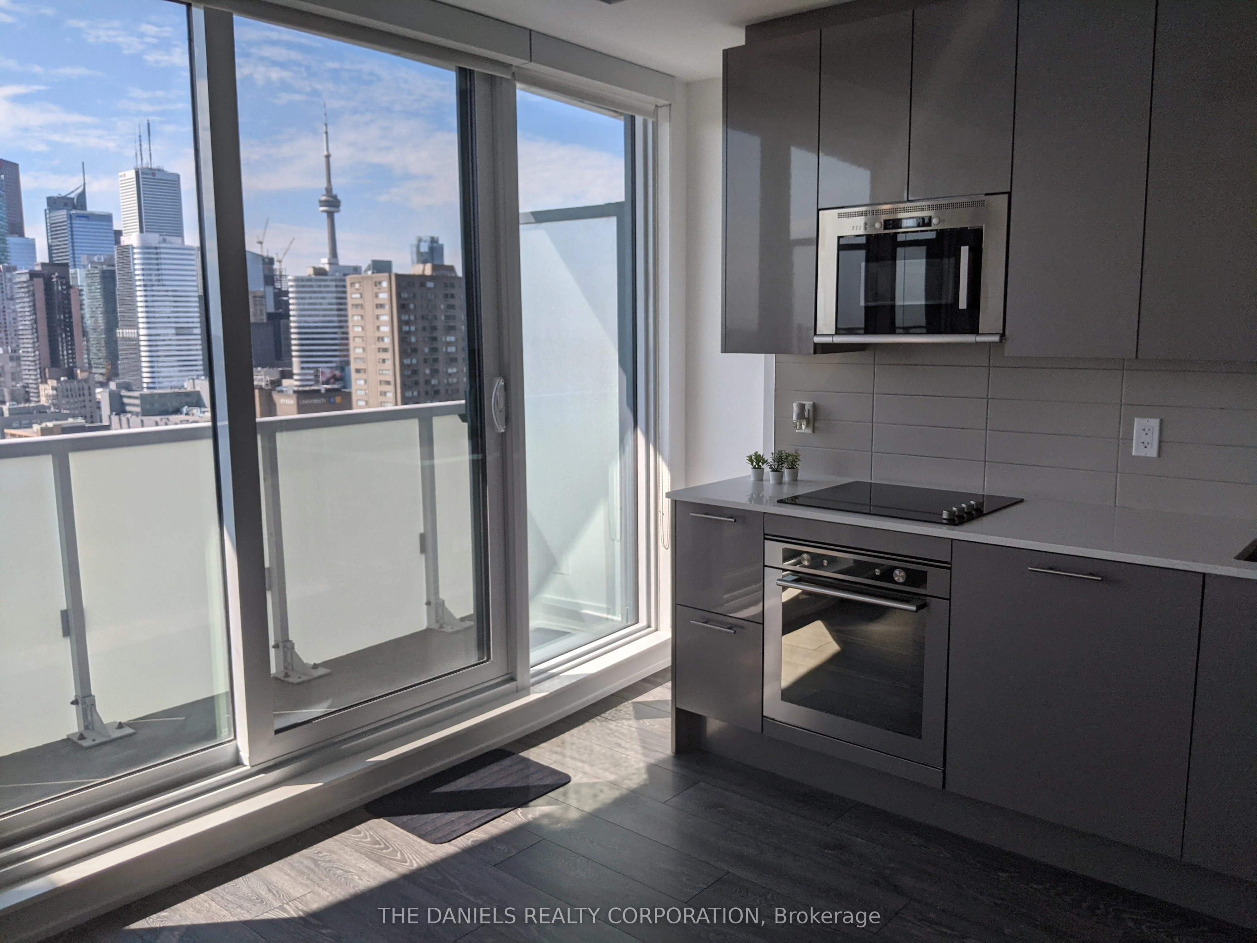 403 Church Street 2513, Toronto C08, On M4y 2c2