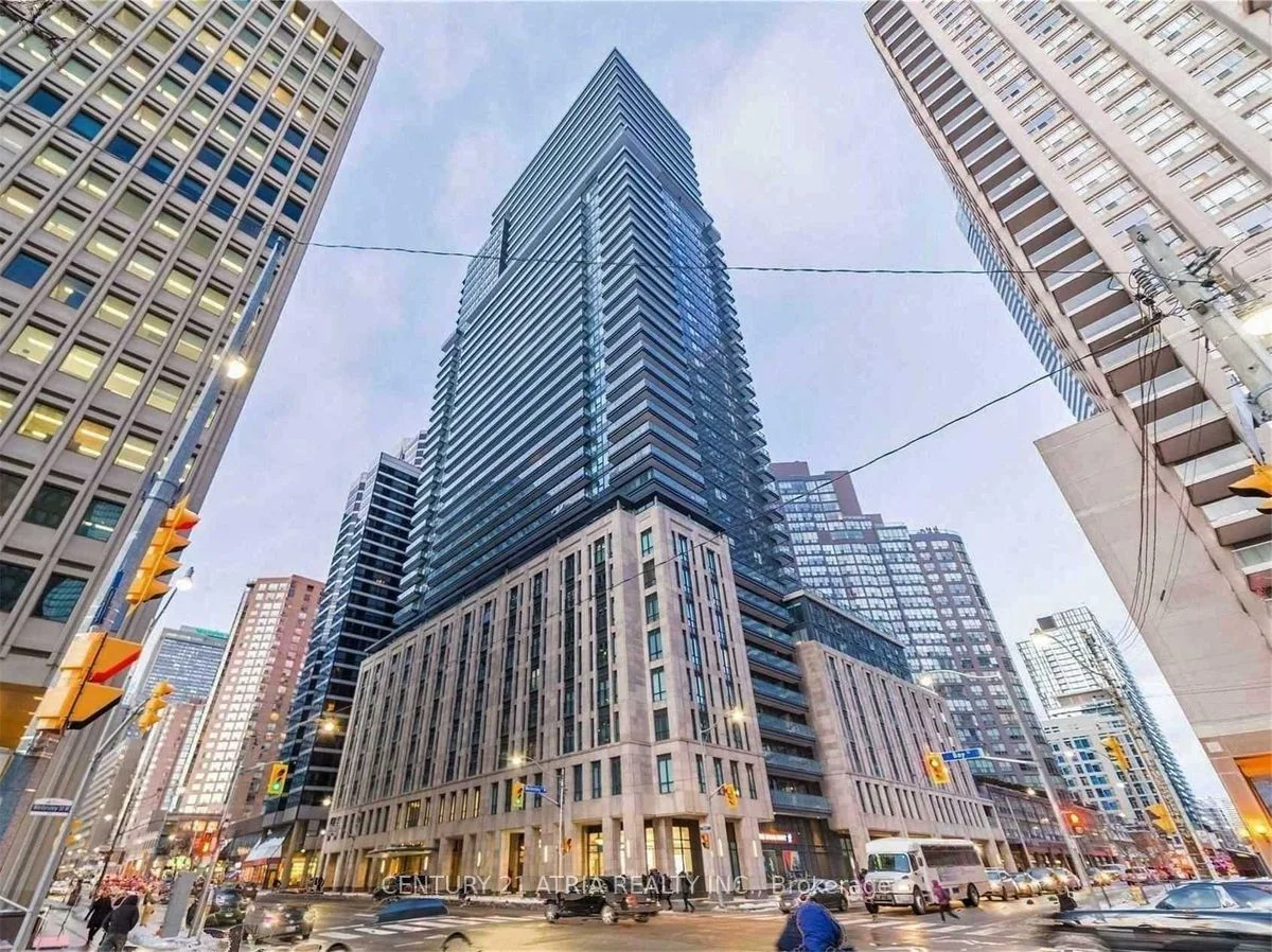 955 Bay Street 328, Toronto C01, ON M5S 2A2