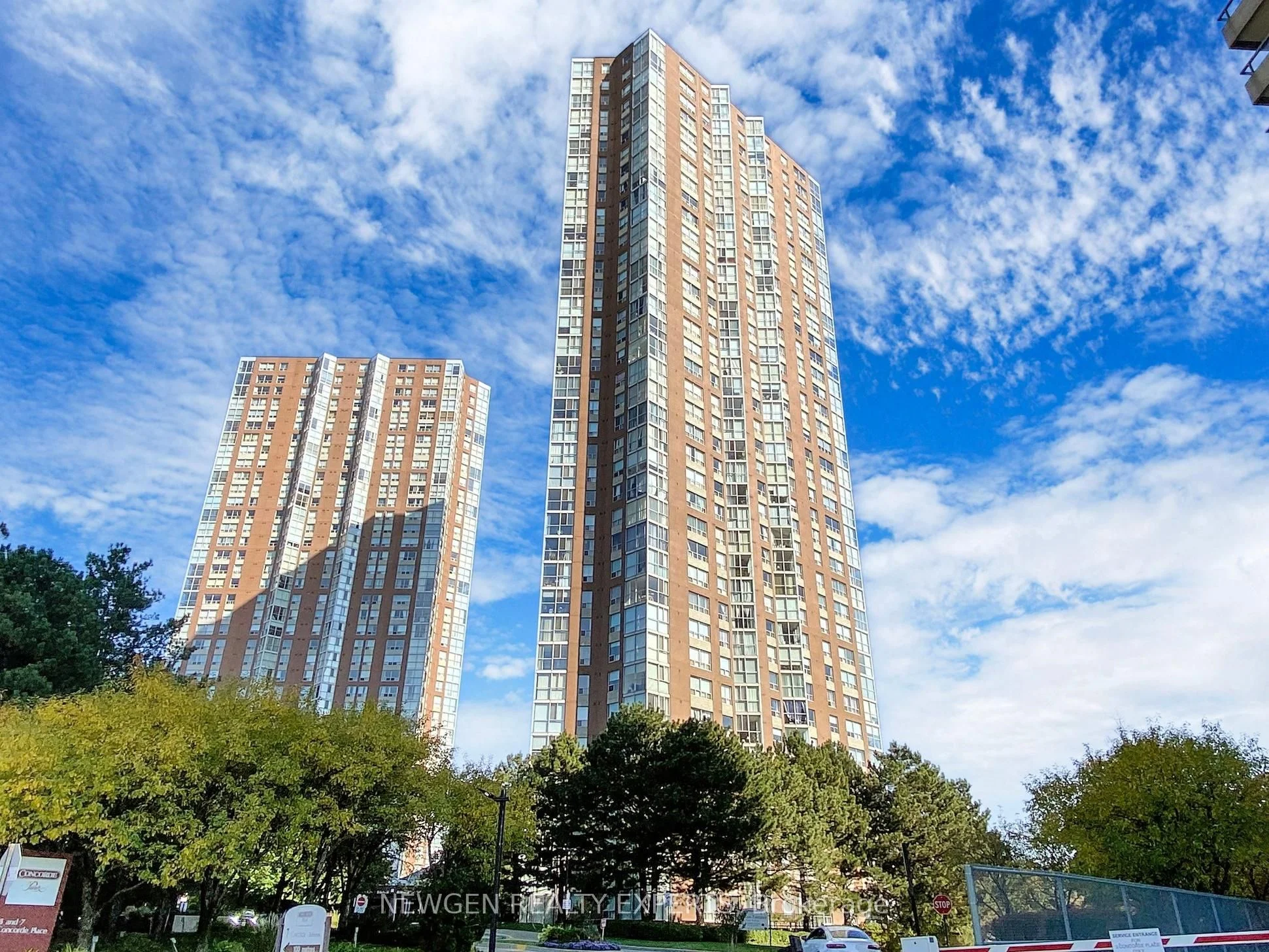 Condo Apartment in Toronto
