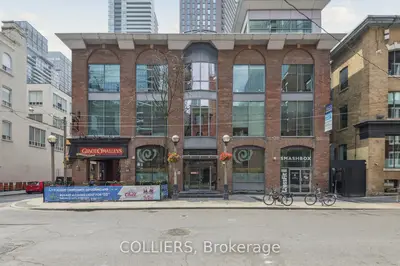 14 Duncan Street 206, Toronto C01, ON M5H 3G8