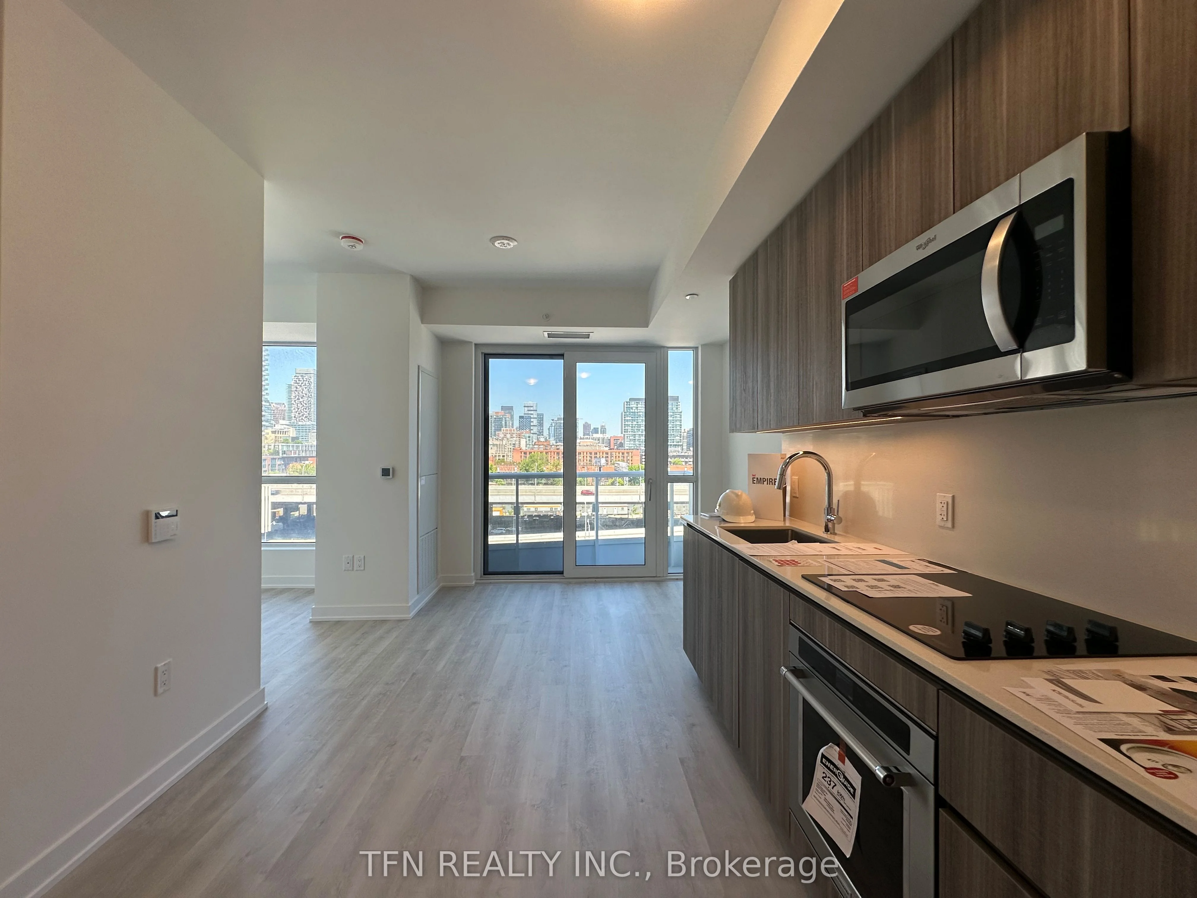 15 Richardson Street 703, Toronto C08, ON M5A 0Y5